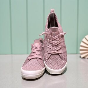 Roxy Women's Blush Pink Sneakers